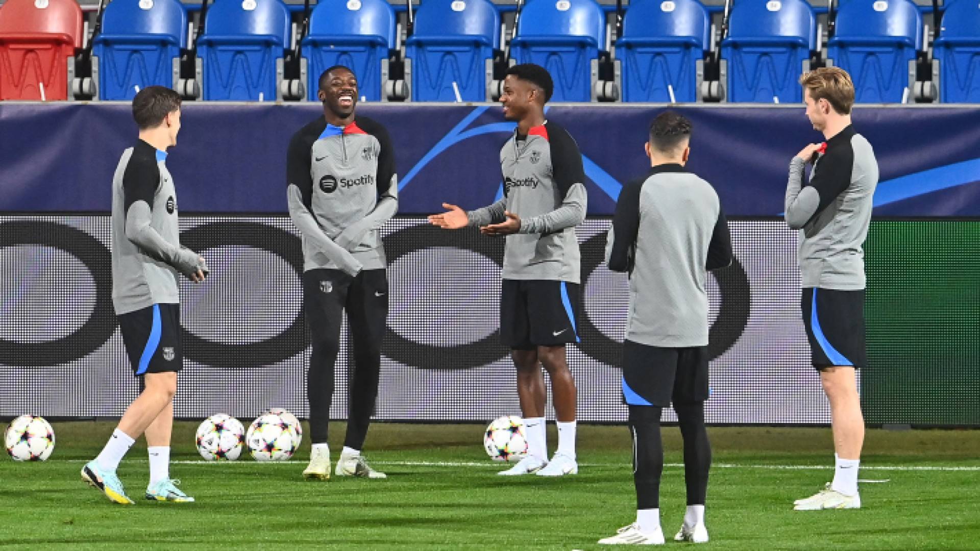 من تدريبات برشلونة تحضيرا لمواجهة بلزن