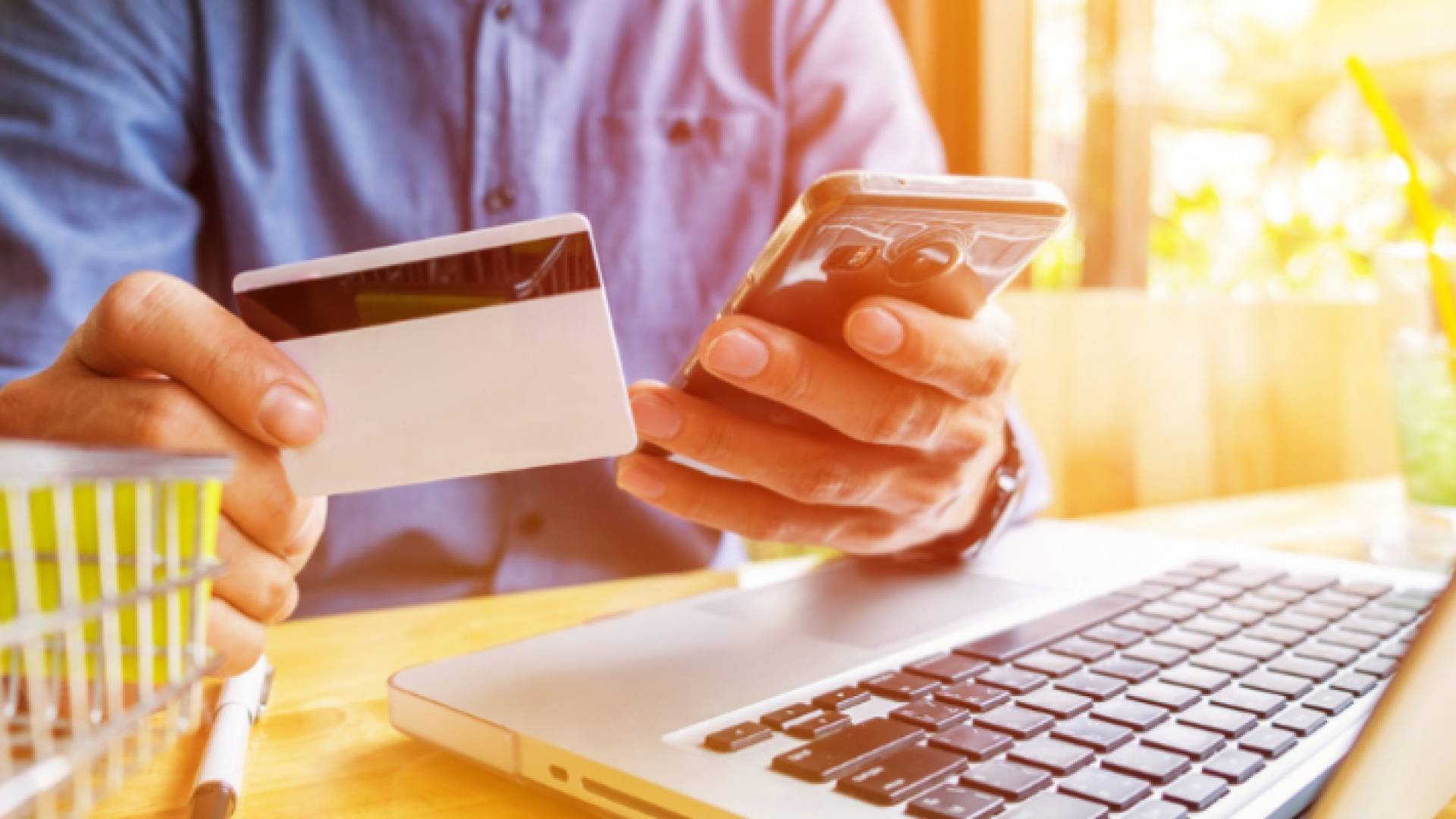 شراء عبر الإترنت