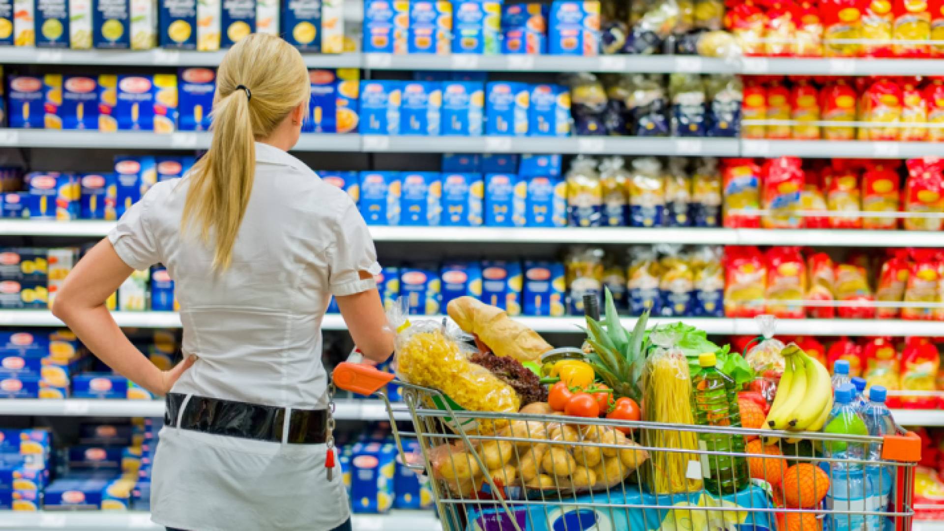 مشهد من احد المتاجر