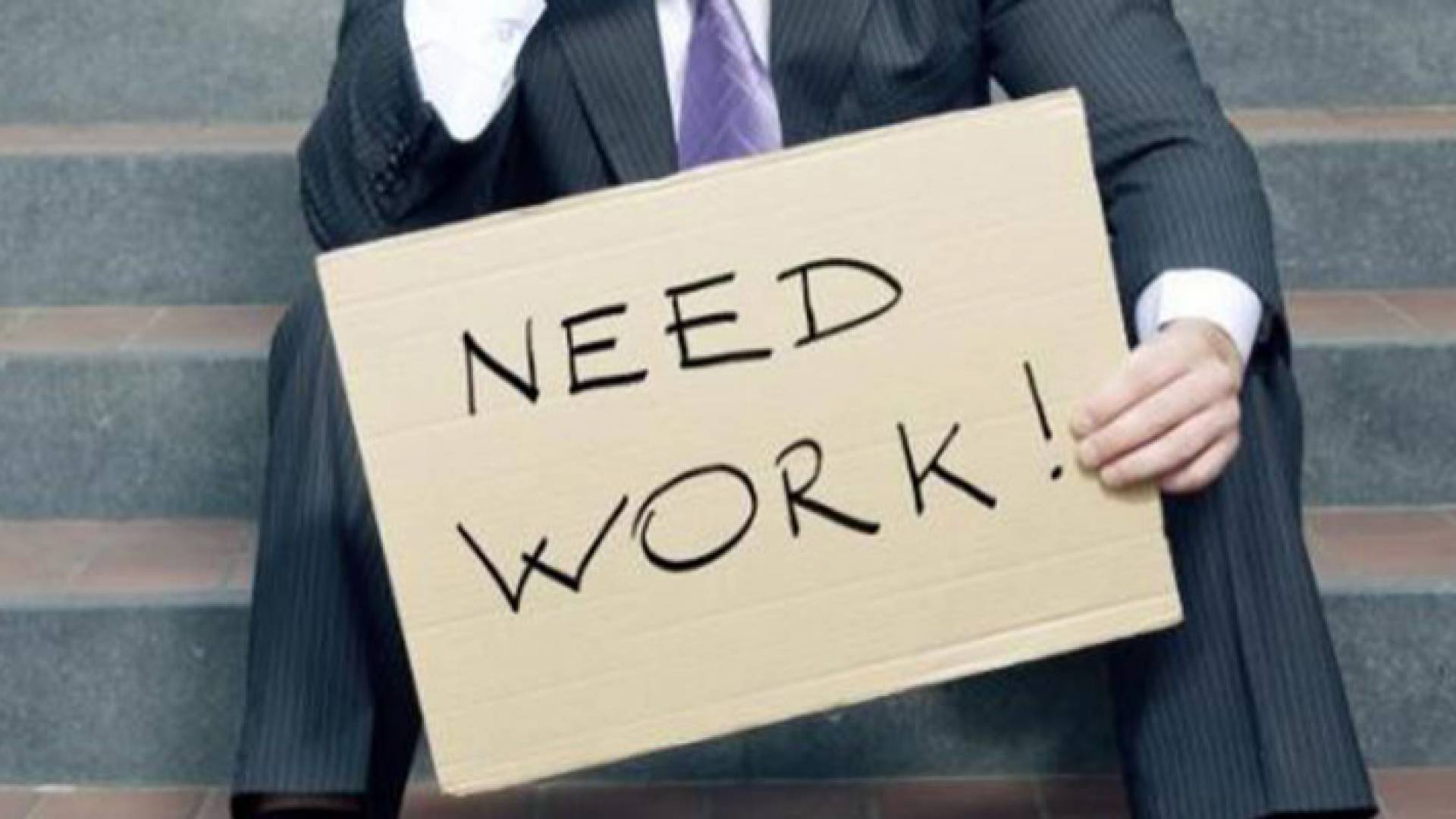 صورة تعبيرية لشاب متعطل عن العمل