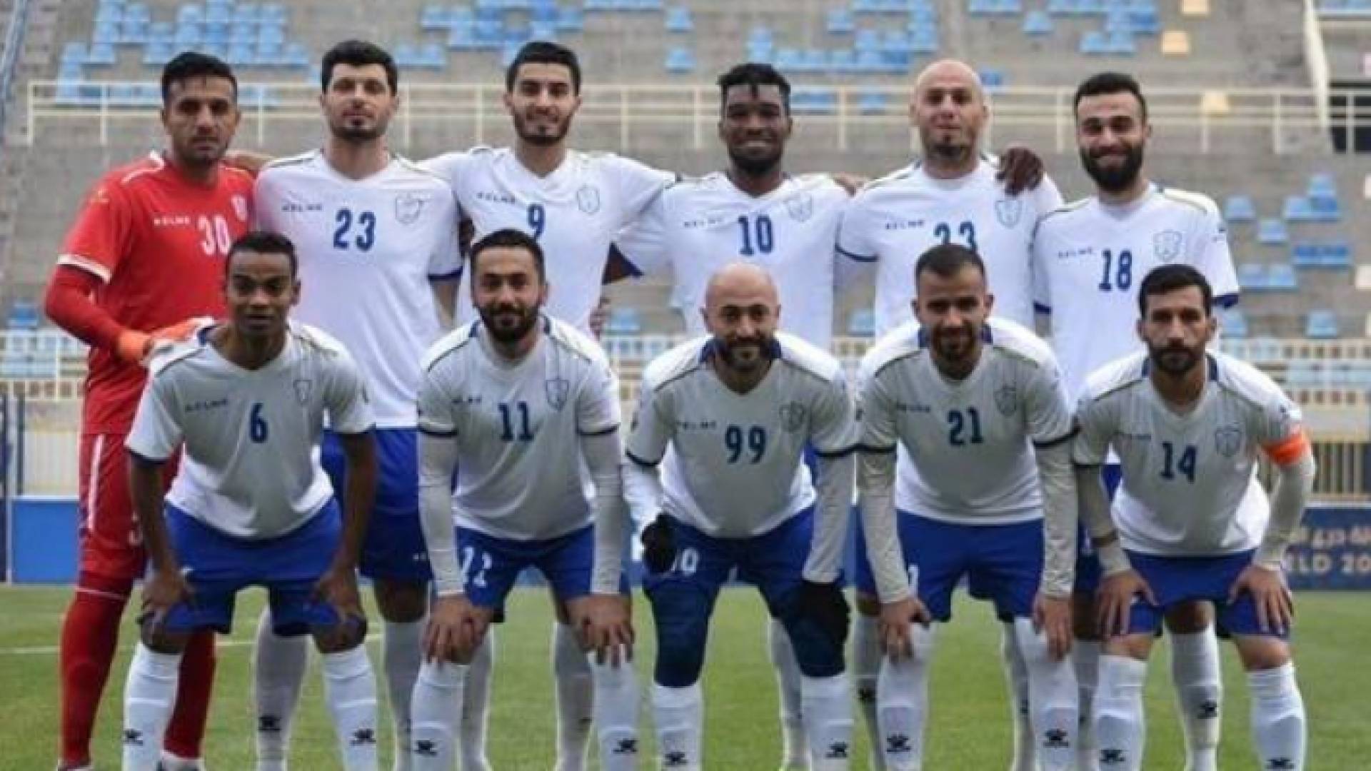 لاعبو نادي شباب العقبة