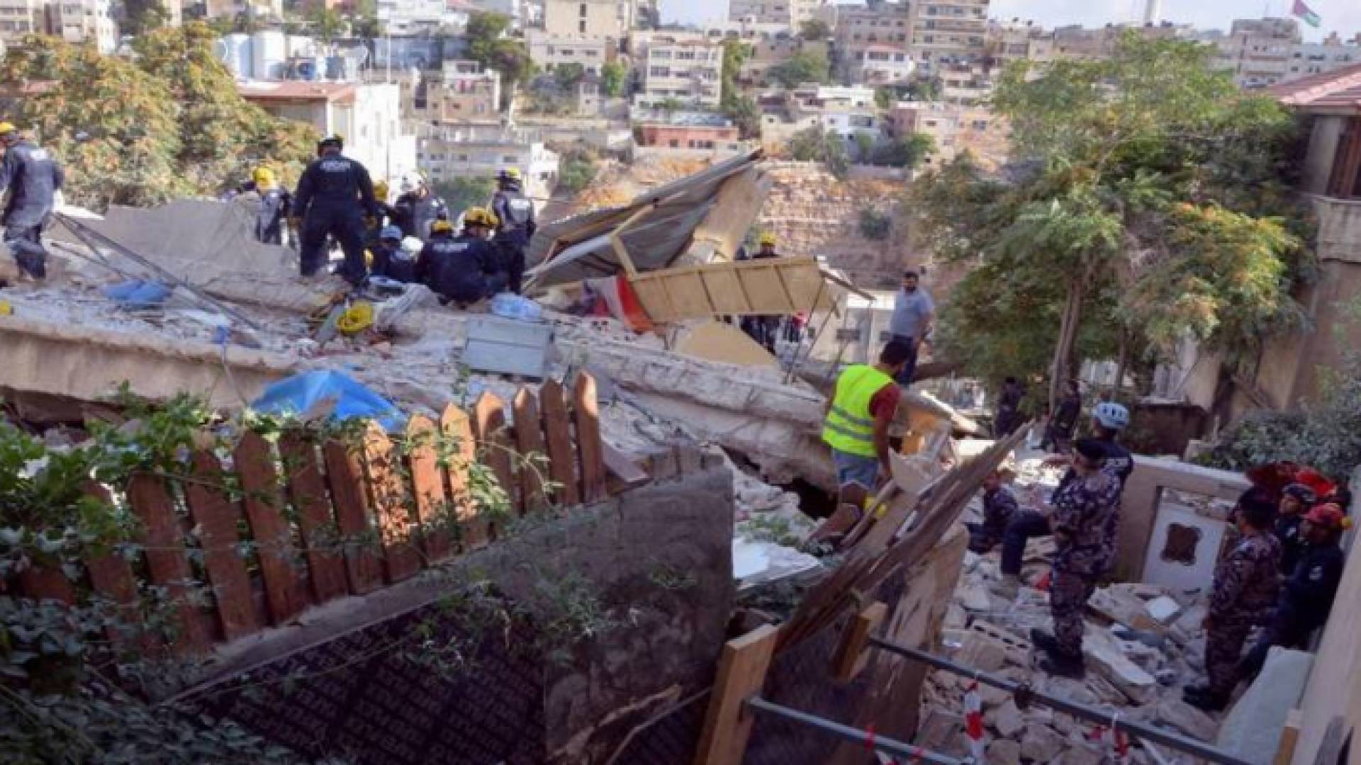 عمارة اللويبدة المنهارة