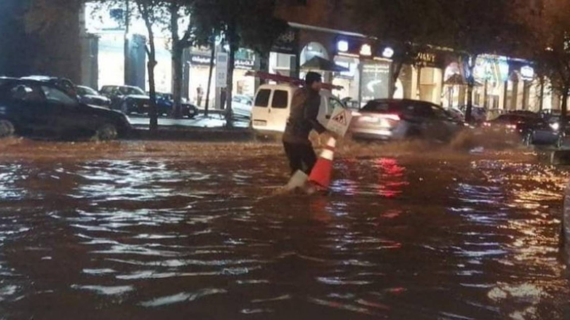 صورة من ارتفاع منسوب المياه