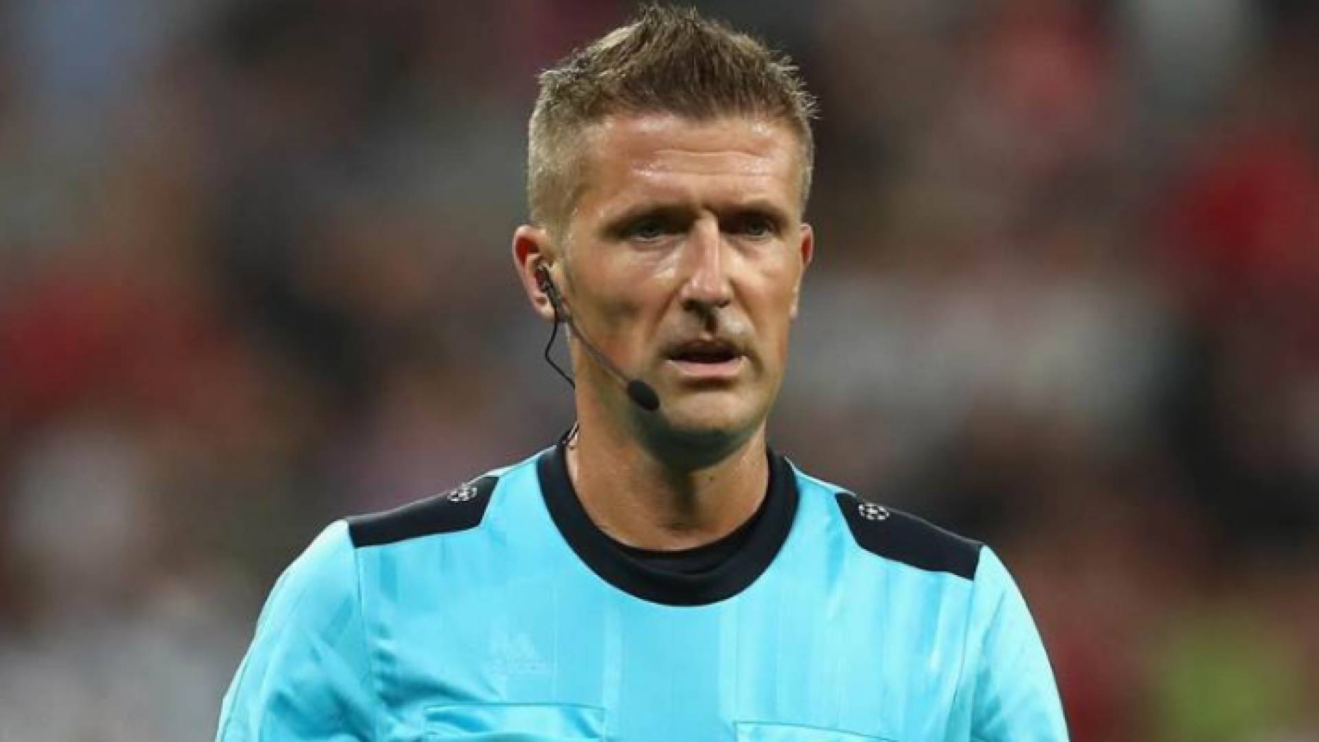 الحكم الإيطالي دانييلي أوراستو