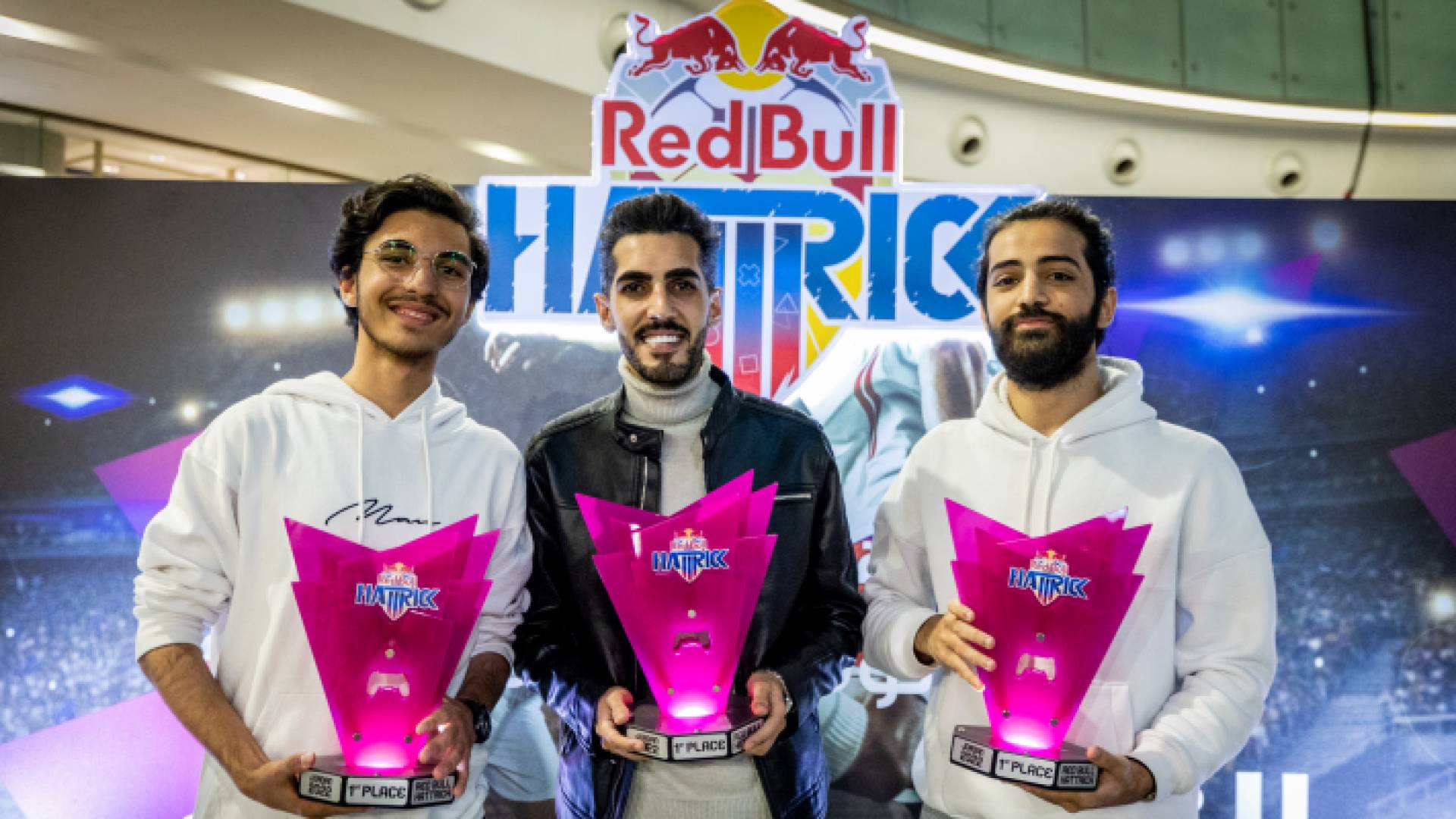 الفريق (FALCONS) يحرز الأول في بطولة "ريد بل هاتريك" في الأردن