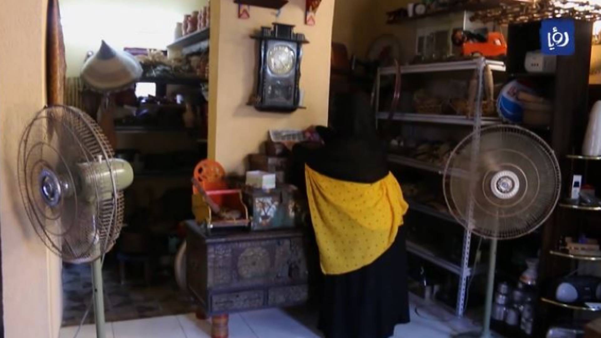 مشهد من التقرير