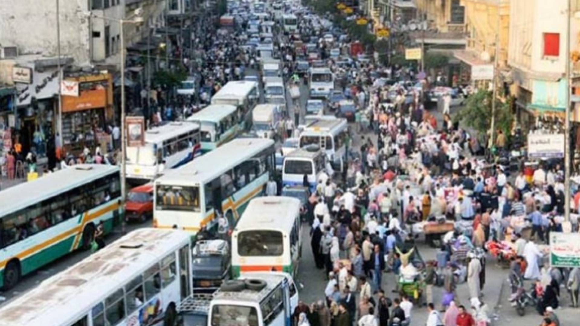 لقطة تظهر الازدحامات داخل مدينة مصرية