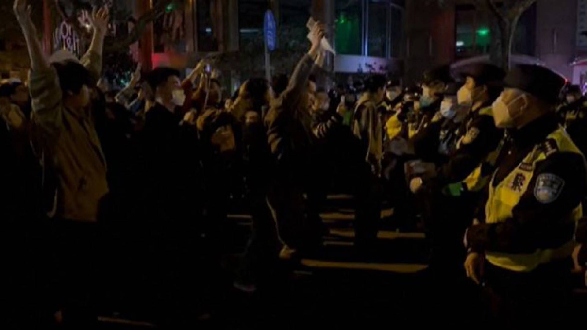 جانب من احتجاجات الطلبة ضد سياسة مكافحة كورونا