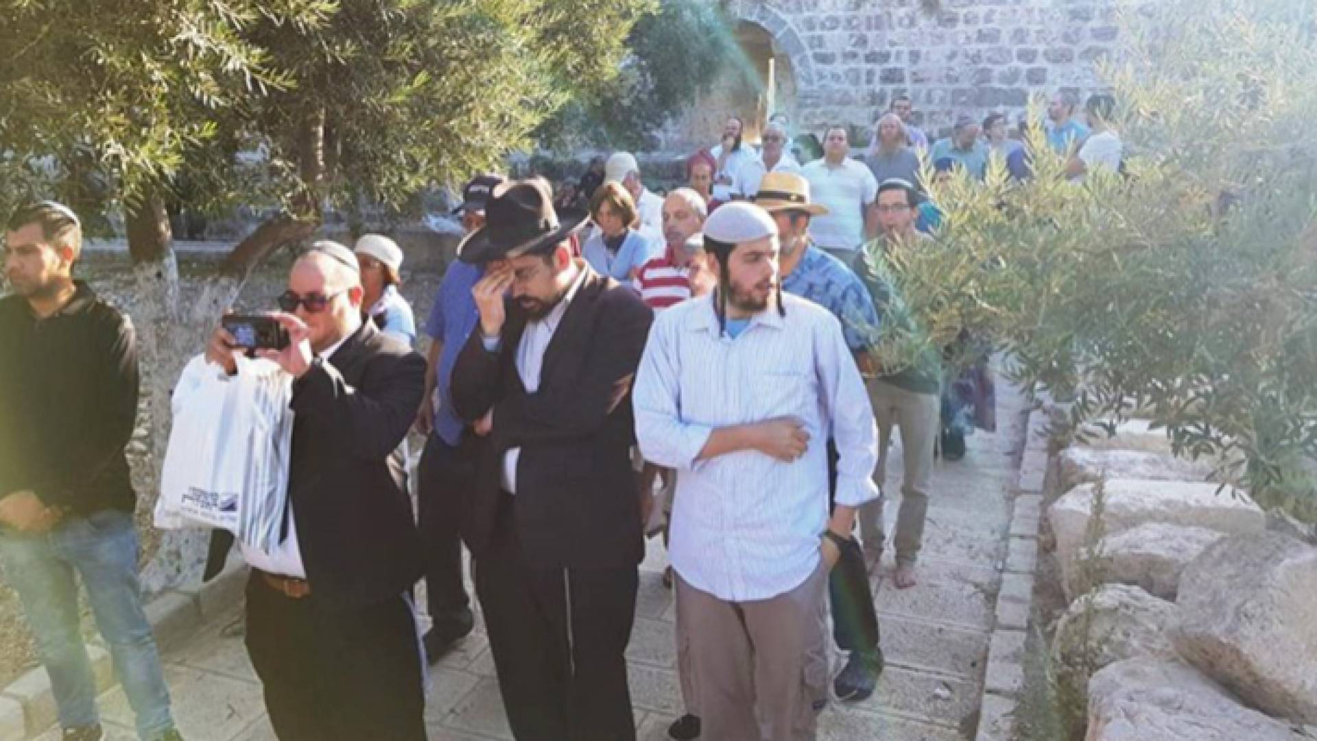 صورة أرشيفية من اقتحام قطعان المستوطنين للمسجد الأقصى المبارك