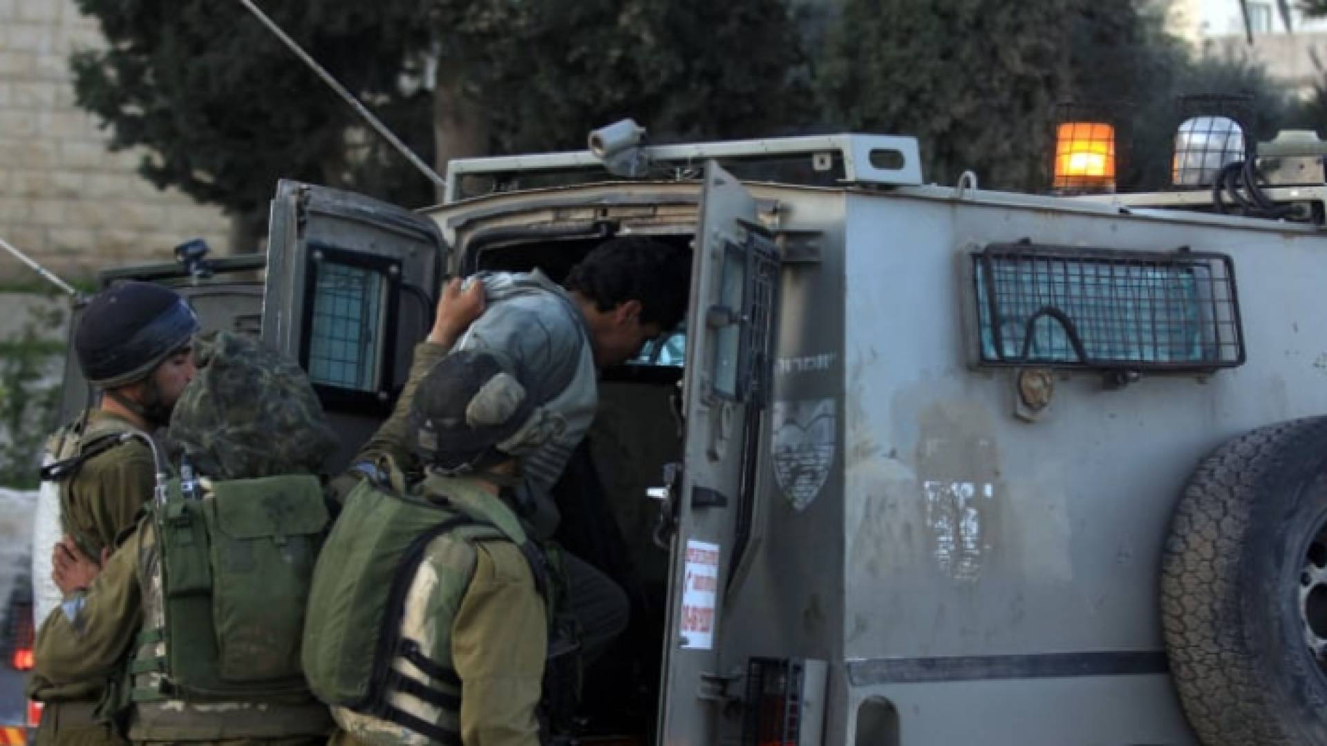 اعتقال فلسطيني - ارشيفية