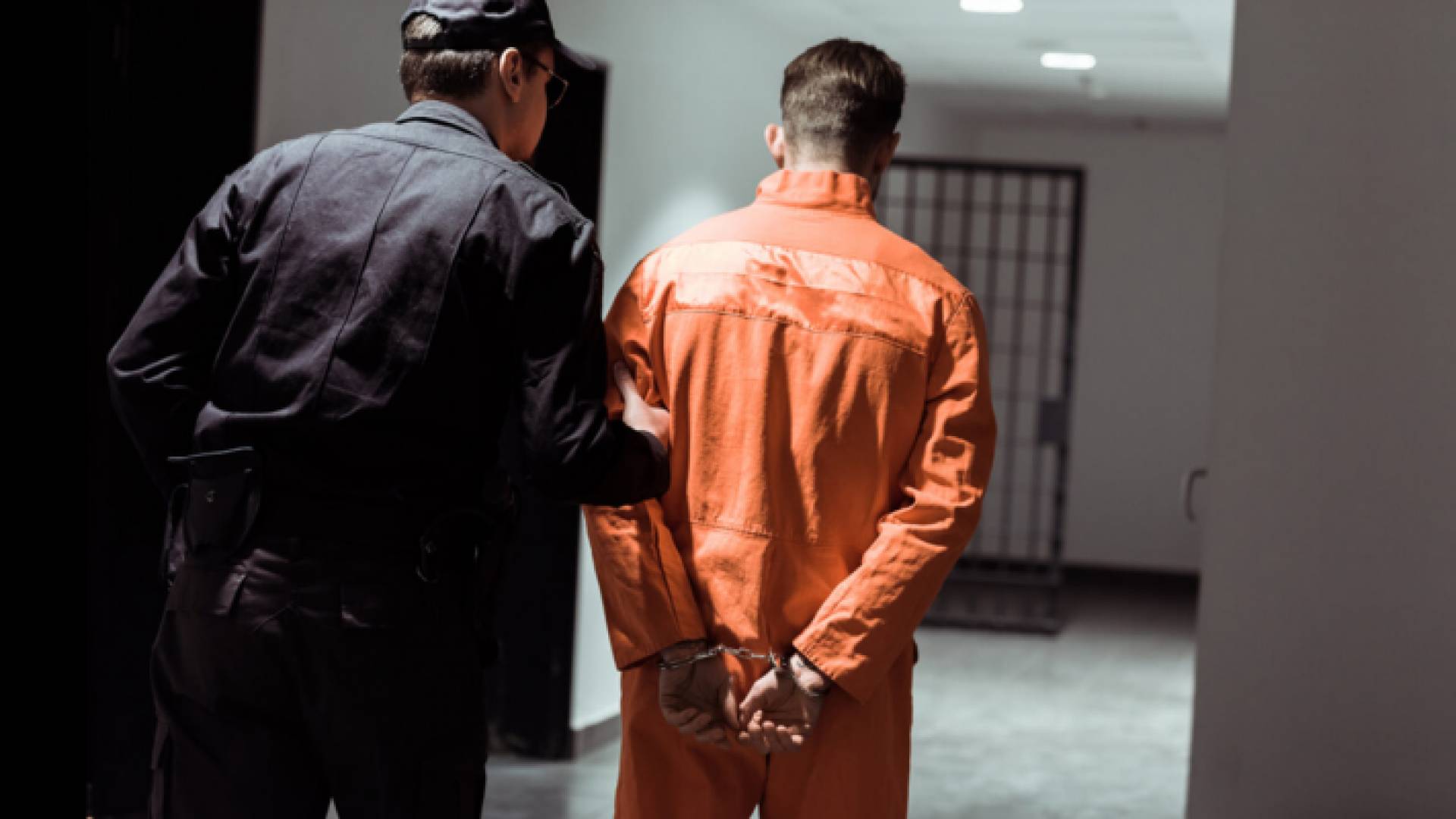 تسليم مجرمين