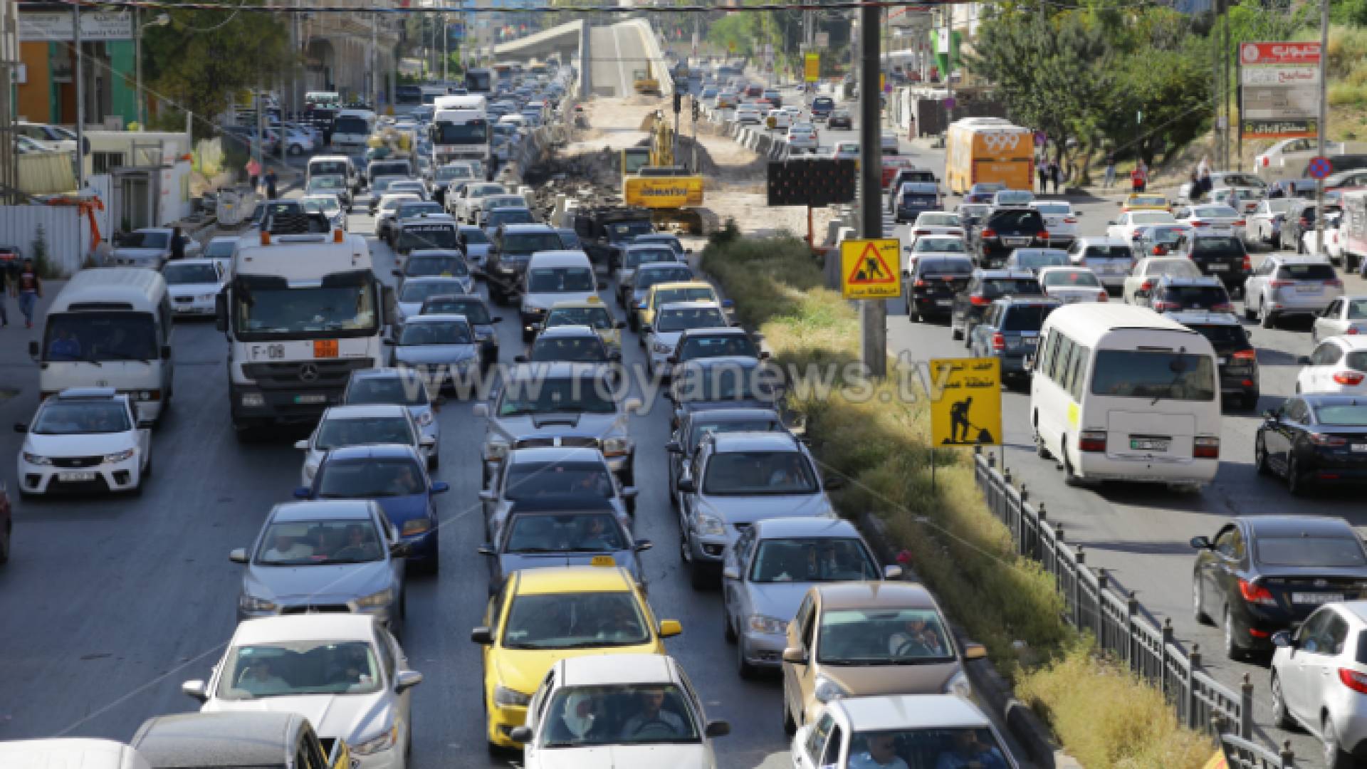 مركبات وسط العاصمة عمان