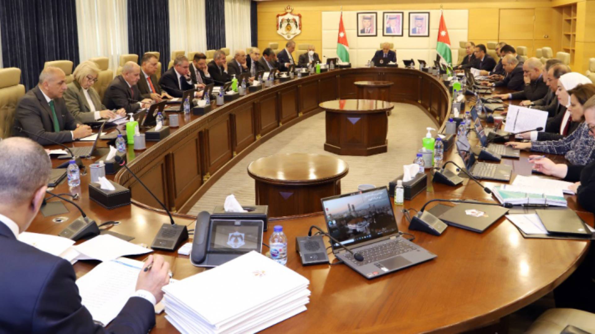 جانب من اجتماع مجلس الوزراء