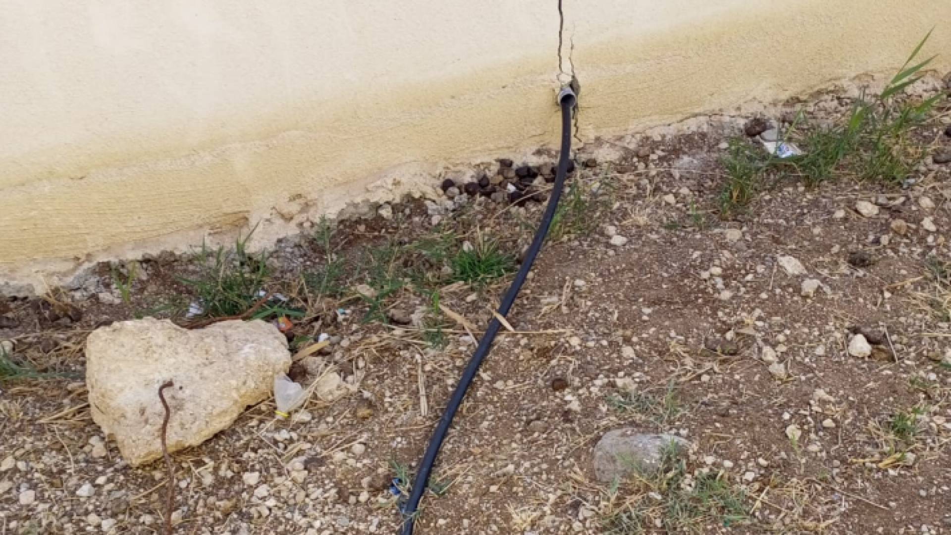 جانب من الاعتداءات التي تم ضبطها