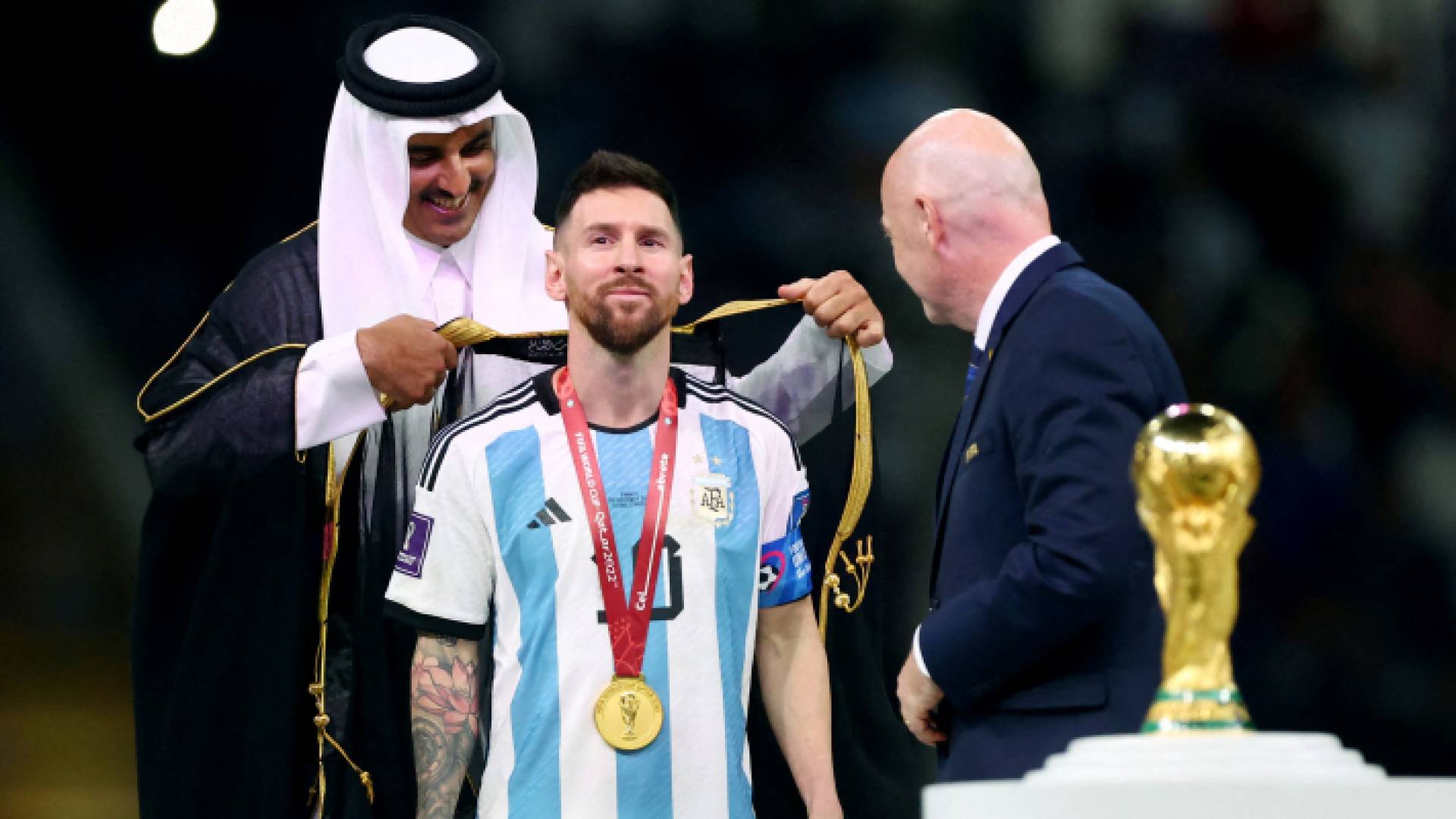 ميسي والأمير تميم بن حمد