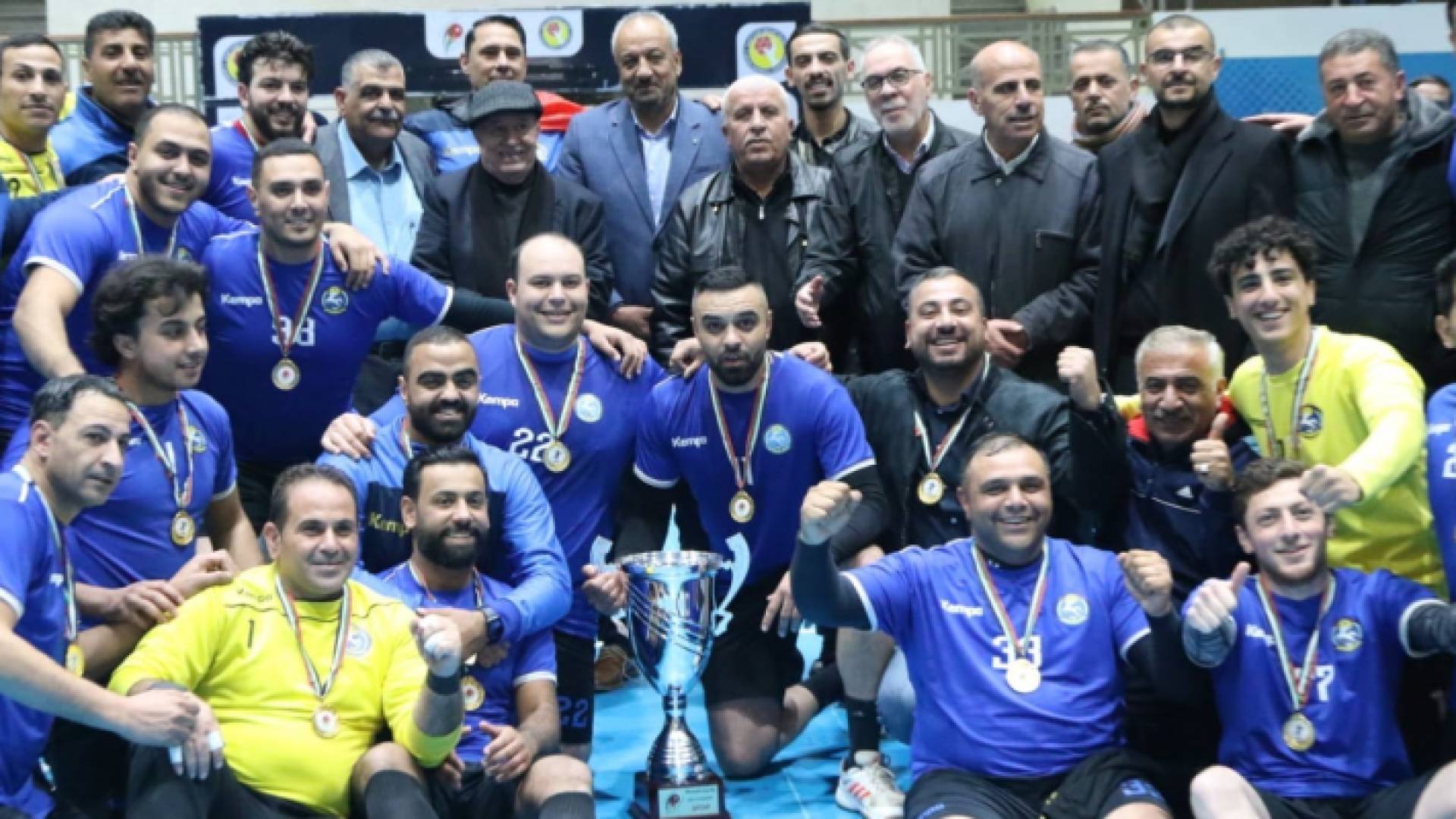 نادي السلط عقب التتويج
