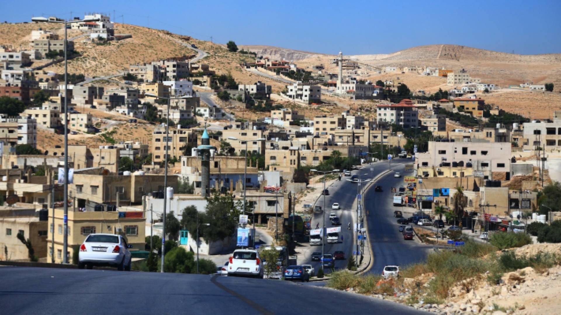 مبان في محافظة الزرقاء