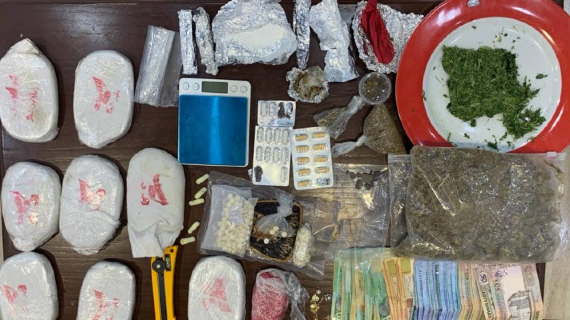 من المضبوطات