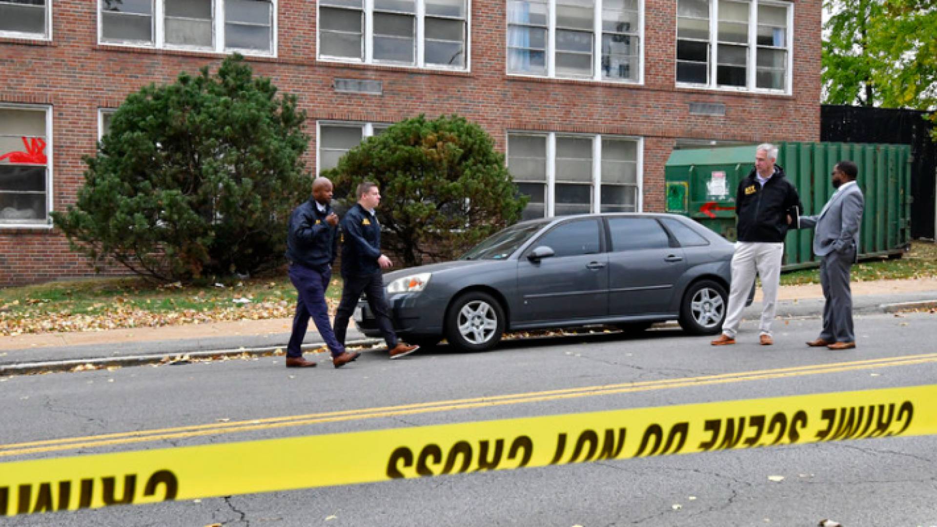 صورة بالقرب من موقع الحادثة