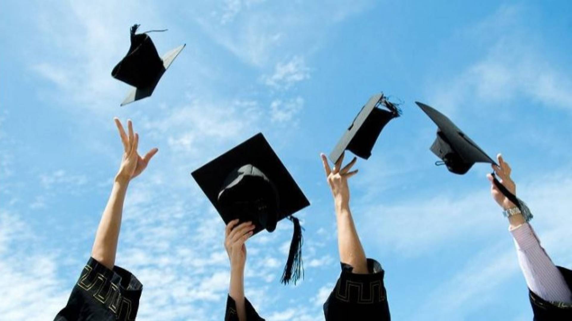 إعلان نتائج - تعبيرية