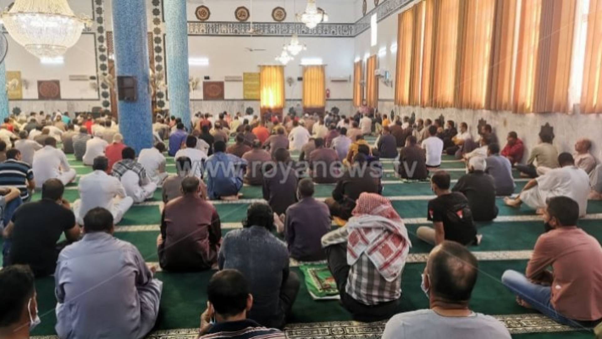 مسجد أثناء خطبة صلاة الجمعة - أرشيفية