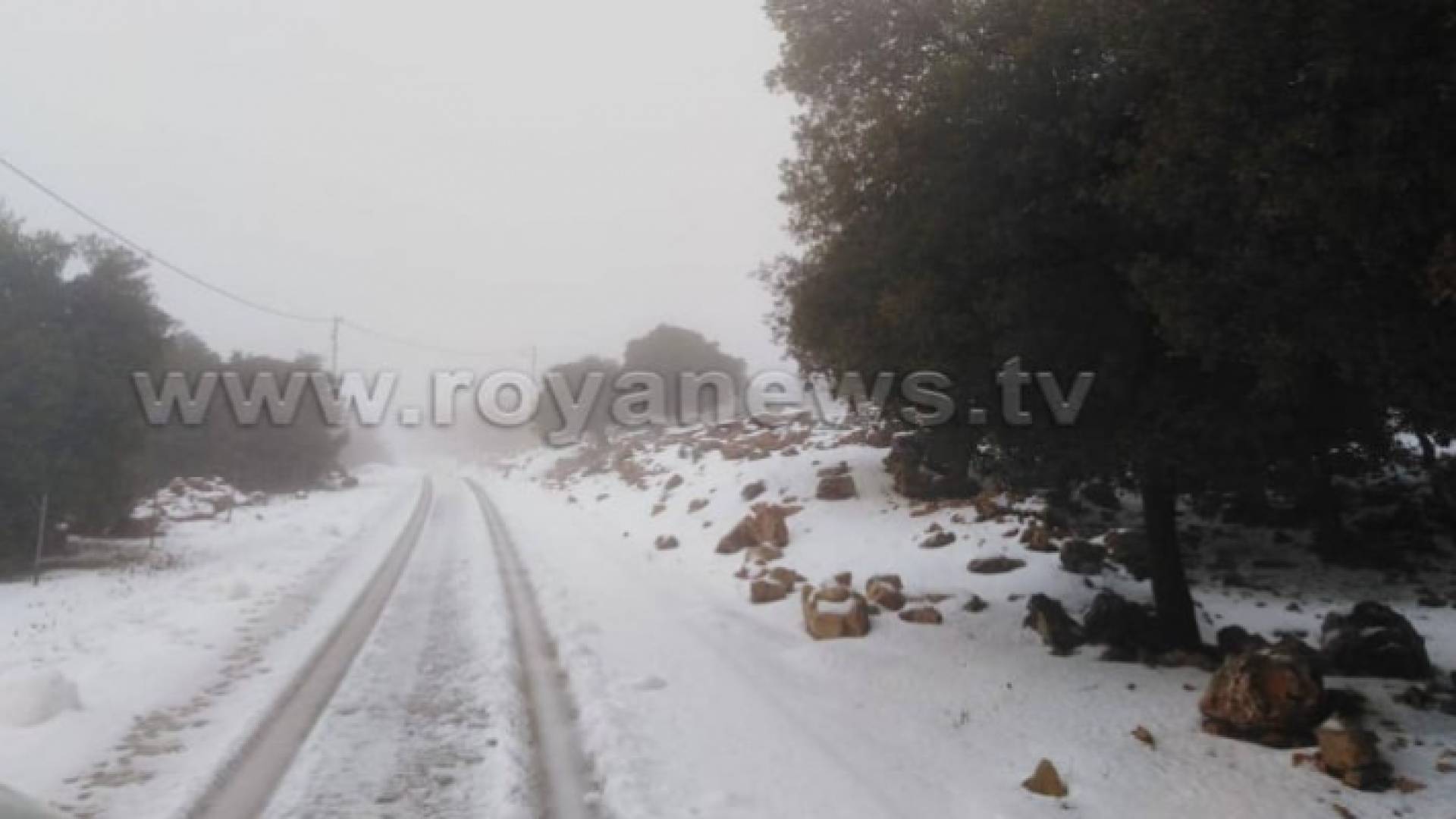 لقطة أرشيفية للثلوج في رأس منيف