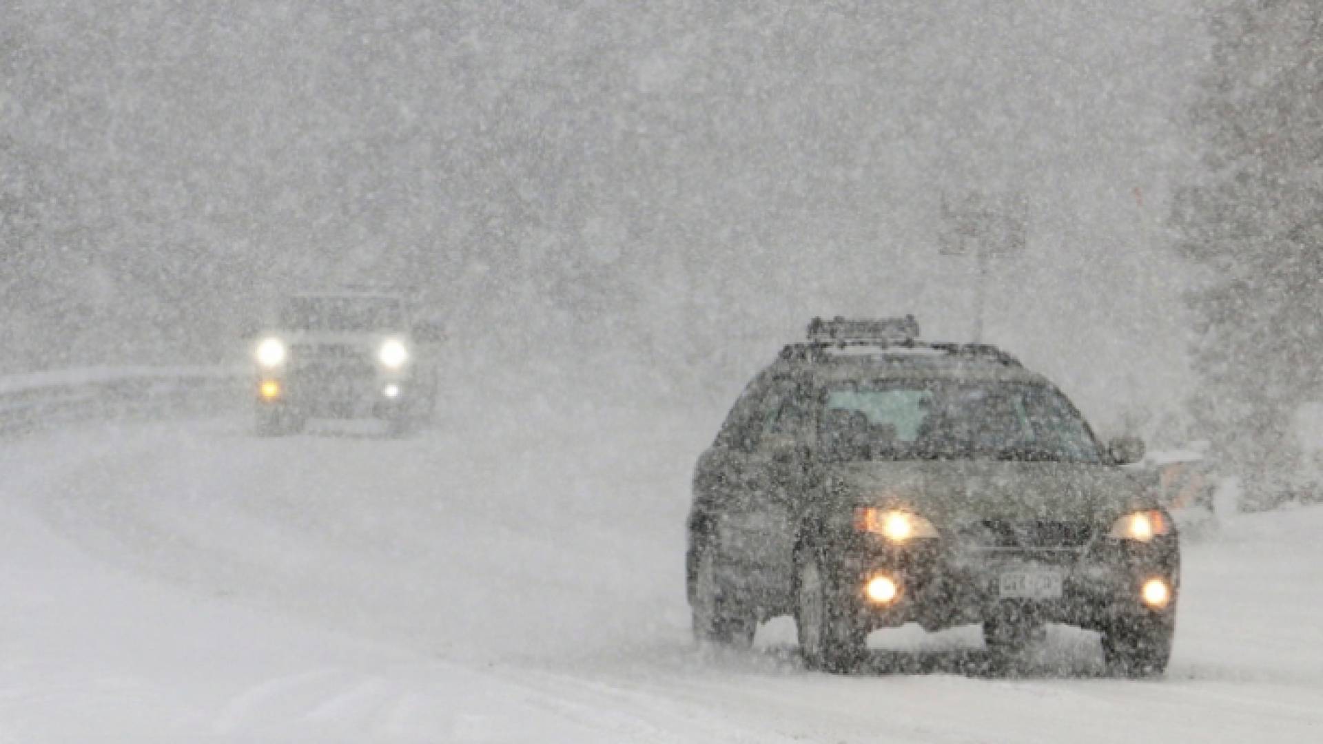صورة أرشيفية لعاصفة ثلجية ضربت أجزاء من جنوب كاليفورنيا