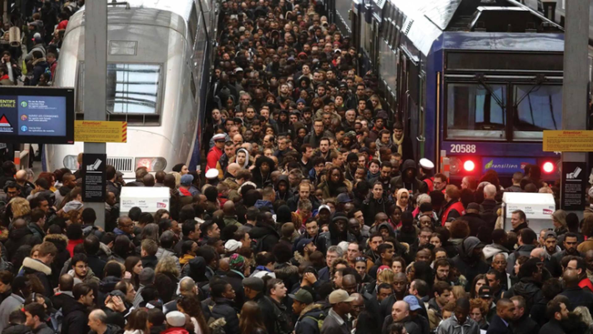 جانب من الإضرابات في فرنسا