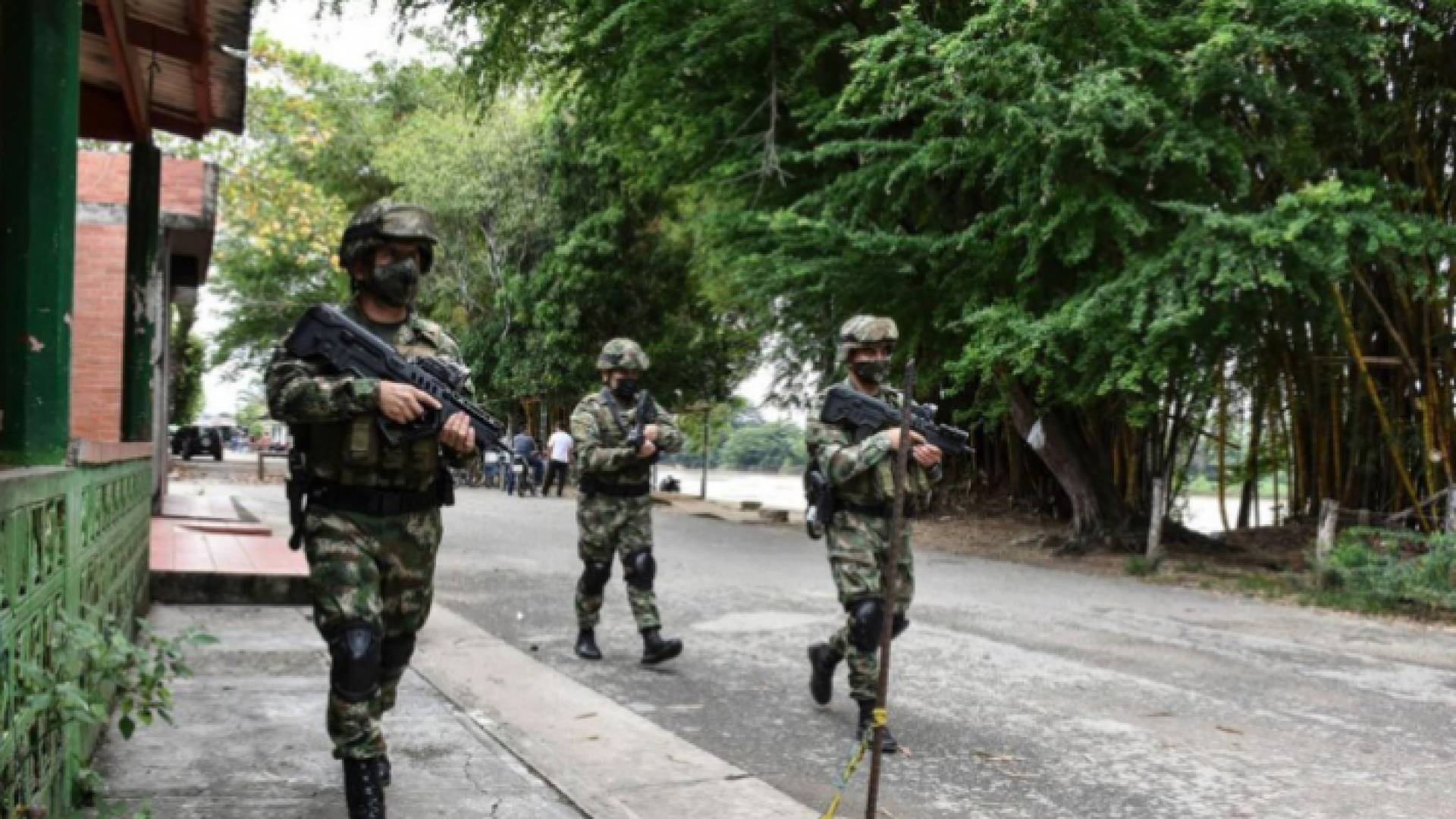 عناصر من الجيش الكولومبي