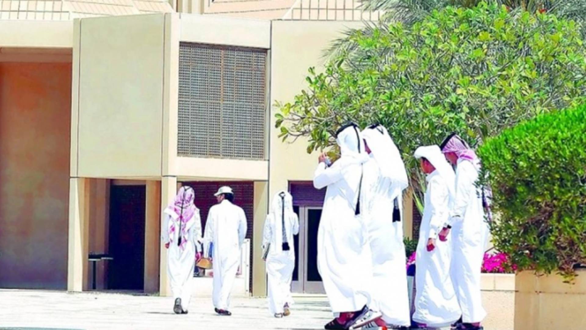 مؤسسات تعليمية