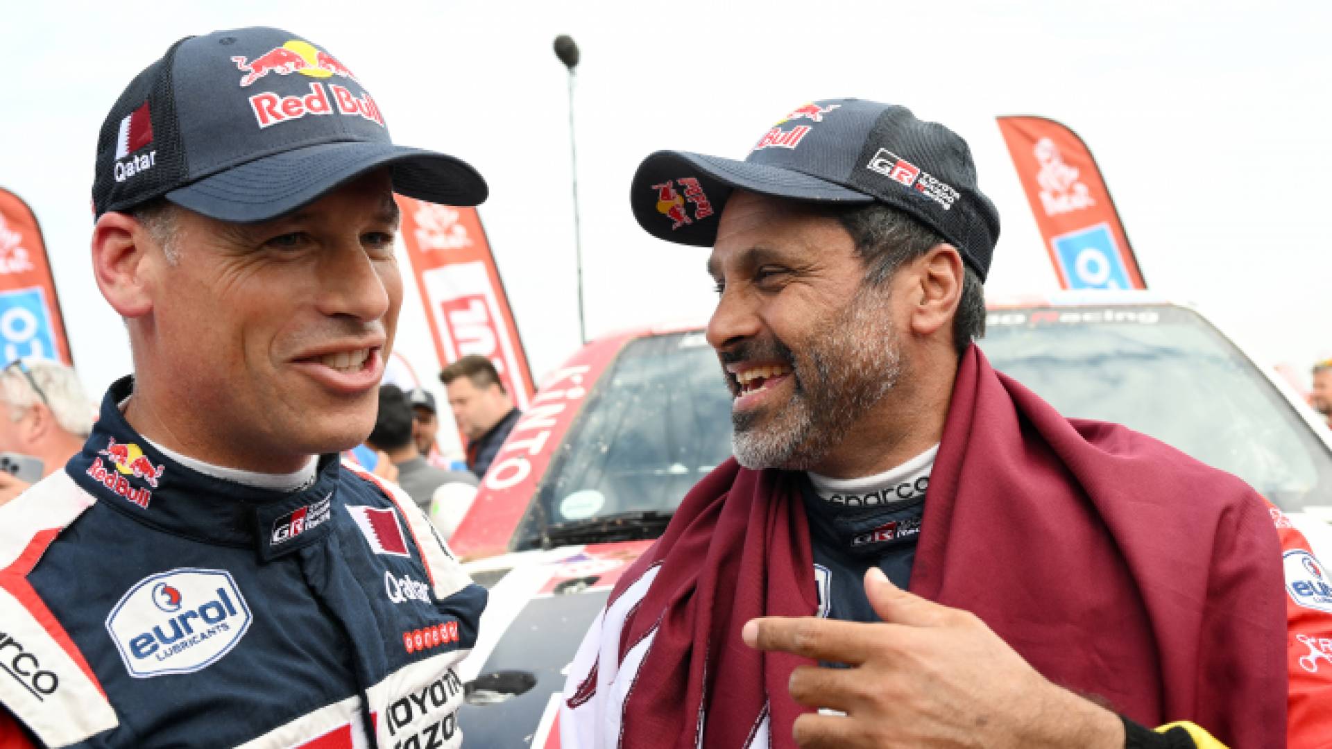 ناصر العطية