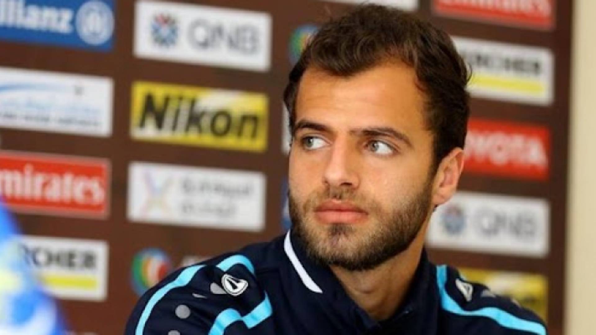 اللاعب أحمد سريوة