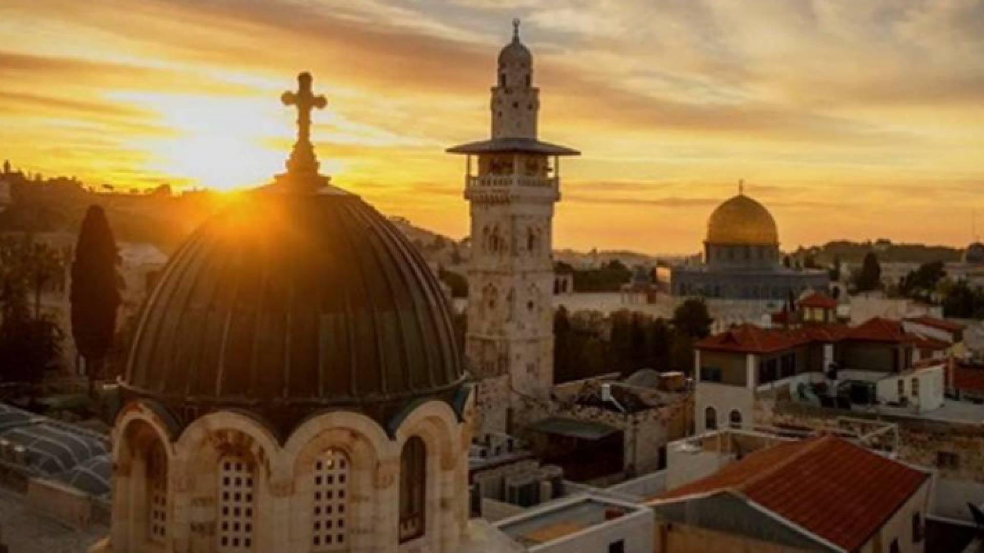 المسجد الأقصى المبارك وكنيسة القيامة في مدينة القدس