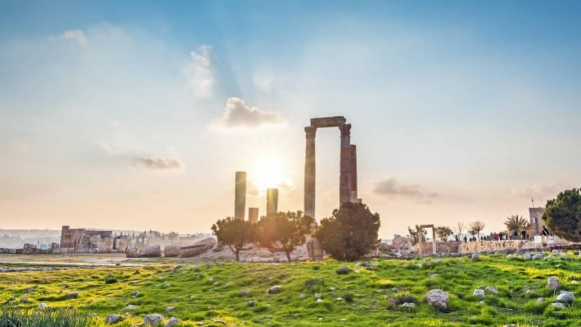 آثار جبل القلعة في العاصمة عمان