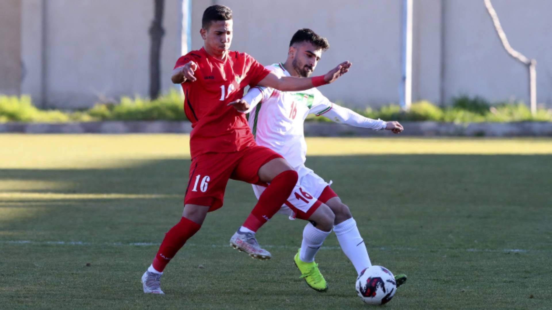 من المواجهة السابقة بين المنتخبين