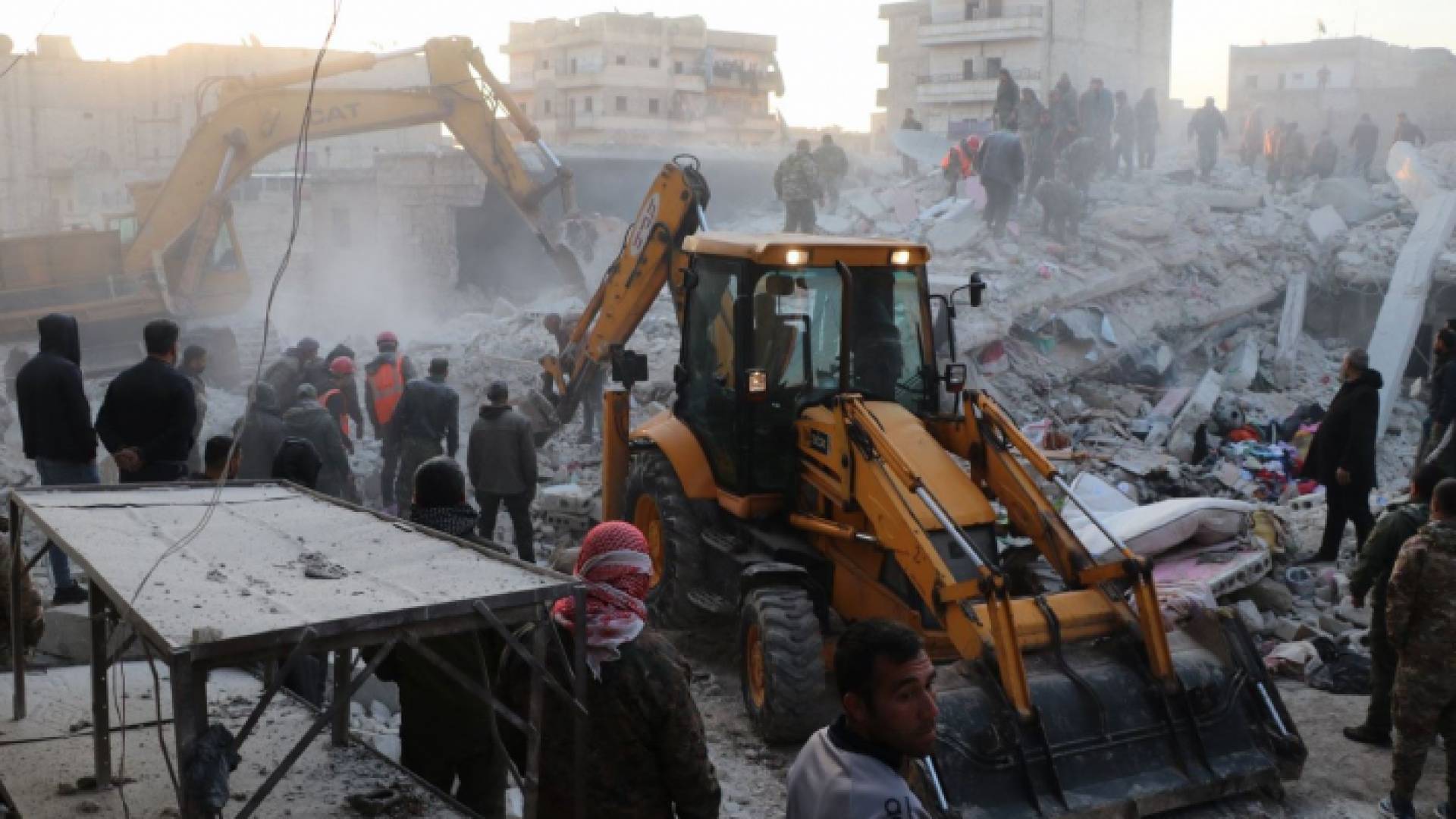 انهيار مبنى