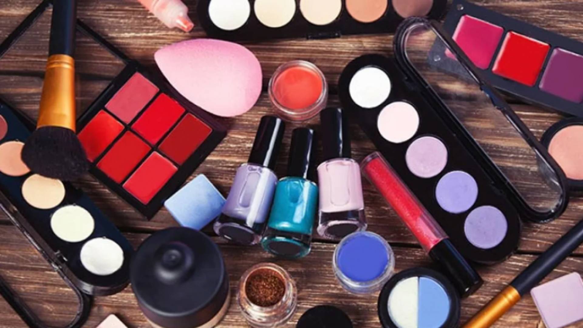 صورة تعبيرية لمستحضرات تجميل