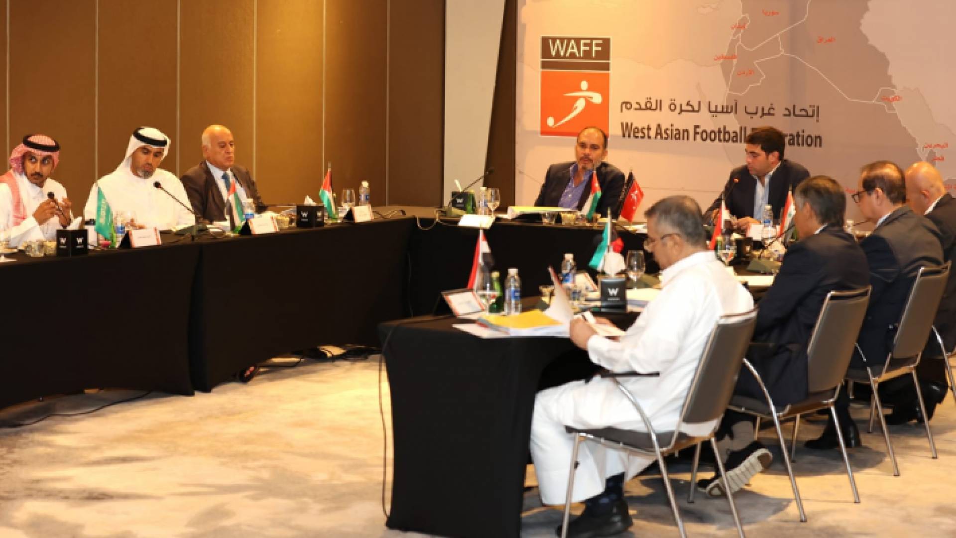 من اجتماع سابق