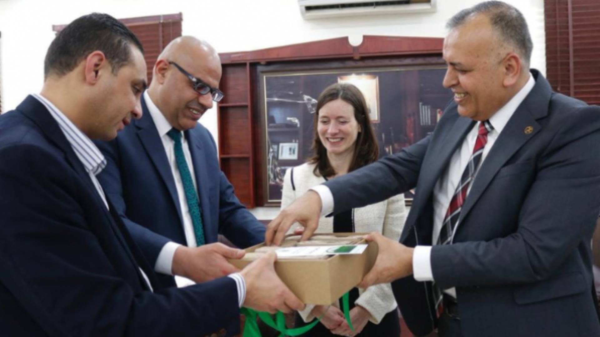 السفيرة البريطانية تحتفي باليوم الدولي للتعليم وبالشراكات البريطانية الأردنية في مجال التعليم