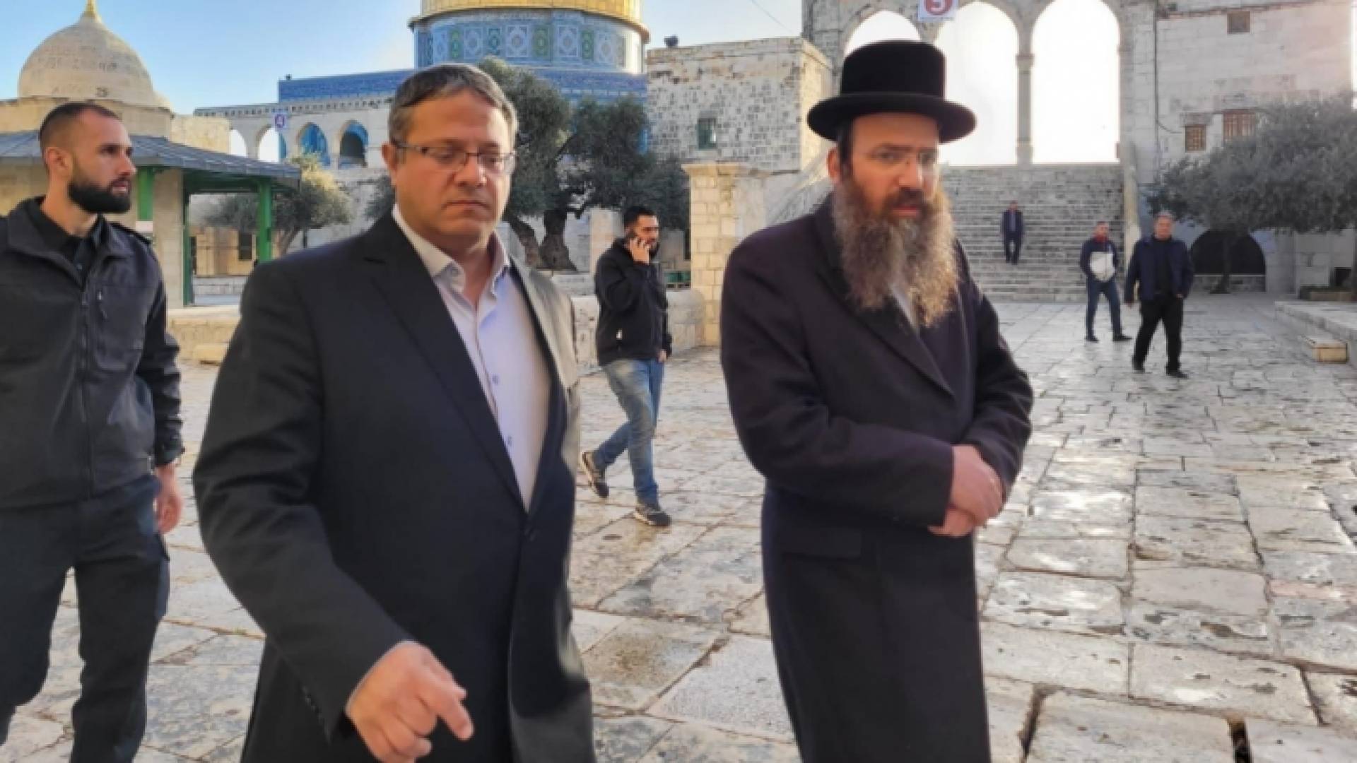 اقتحام سابق للمسجد الأقصى المبارك من وزير الأمن القومي في حكومة الاحتلال الإسرائيلي إيتمار بن غفير