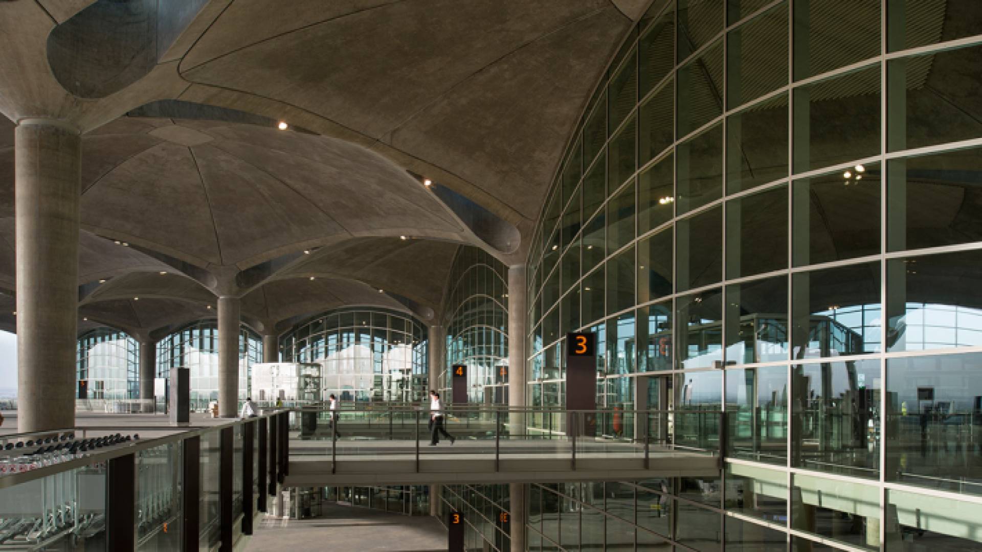 مطار الملكة علياء الدولي