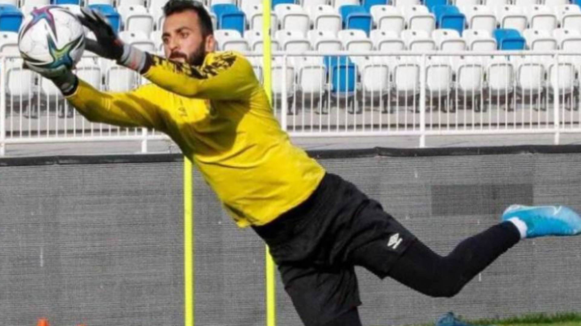 الحارس يزيد أبو ليلى