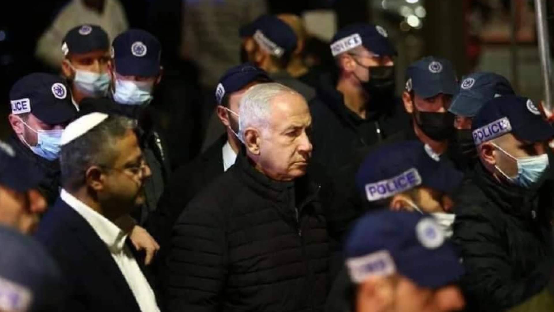 رئيس حكومة الاحتلال بنيامين نتنياهو من موقع تنفيذ العملية