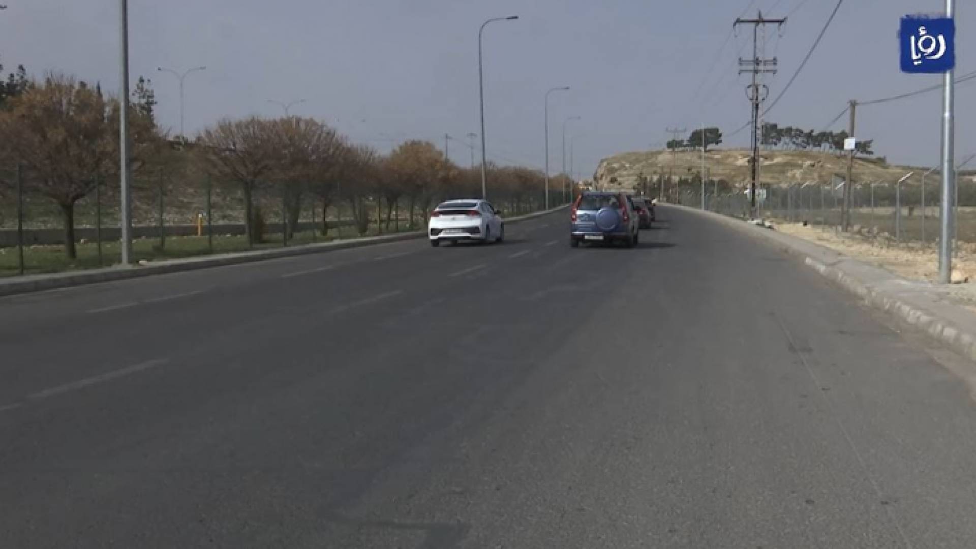 طريق الخدمات الموازي لشارع المطار