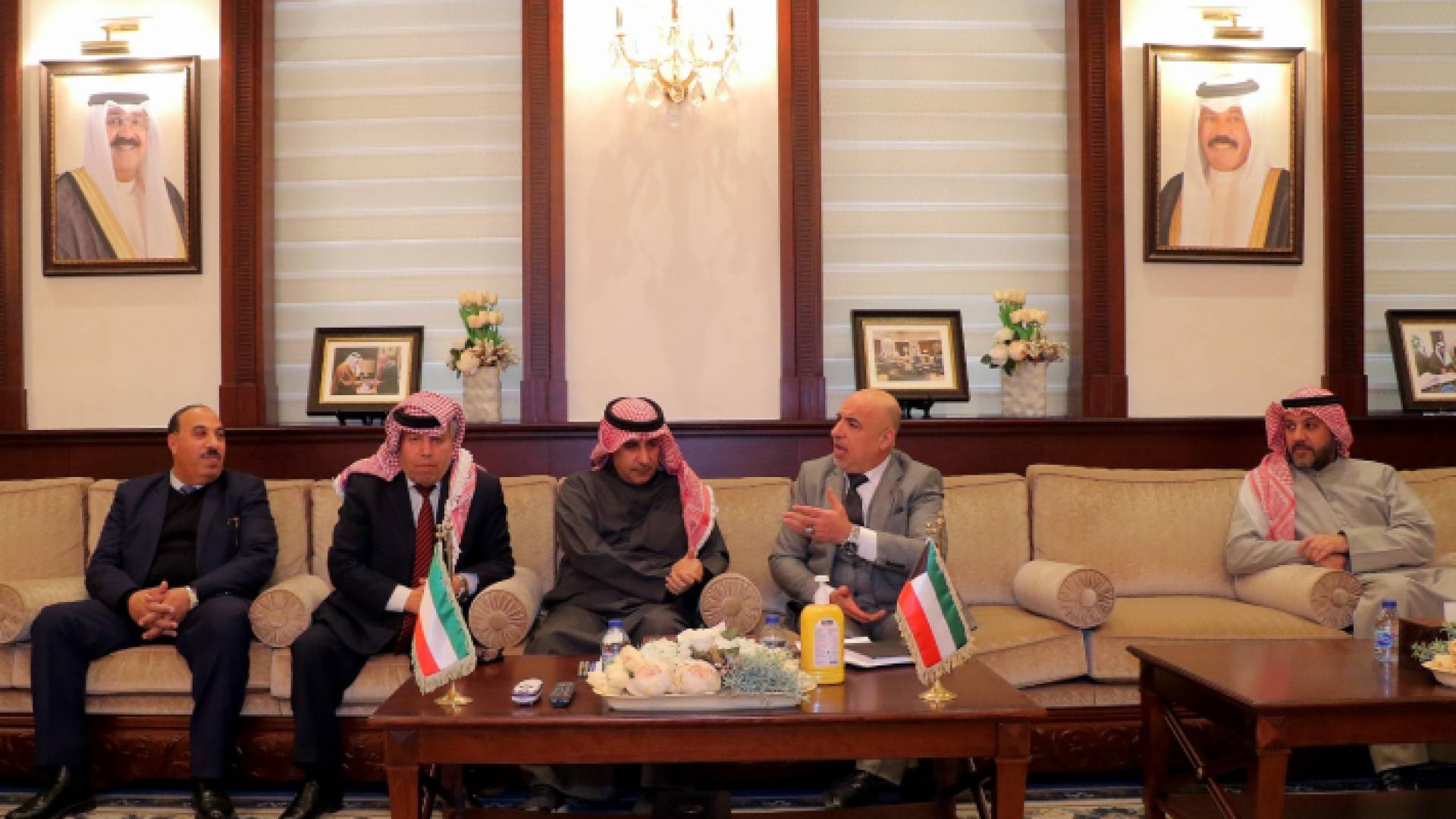 جانب من الاجتماع