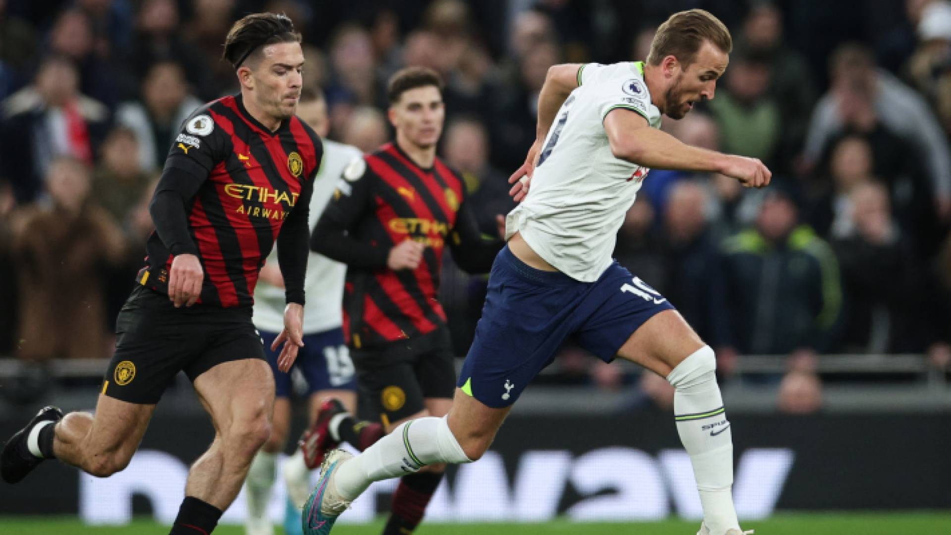 من المواجهة