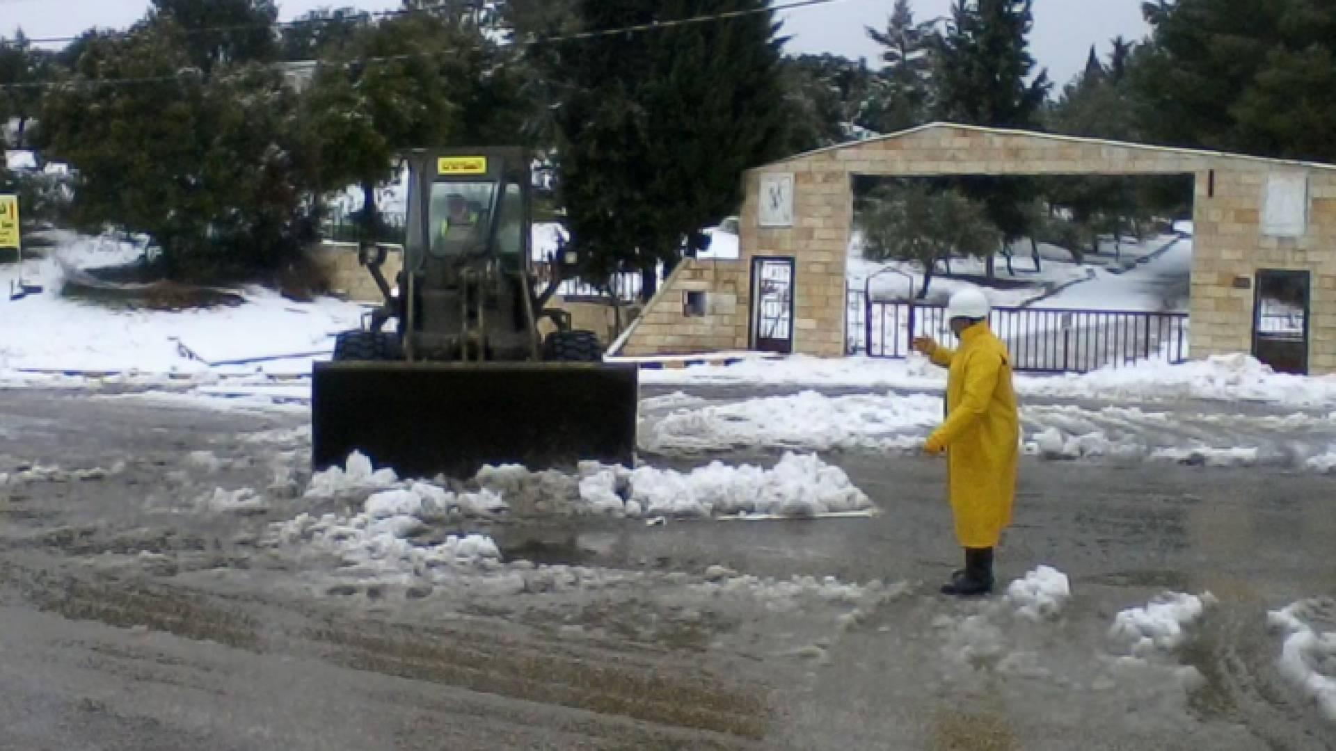 ثلوج سابقة بمنطقة الفحيص