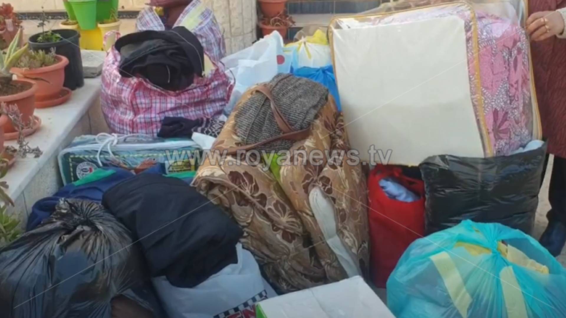 جانب من التبرعات