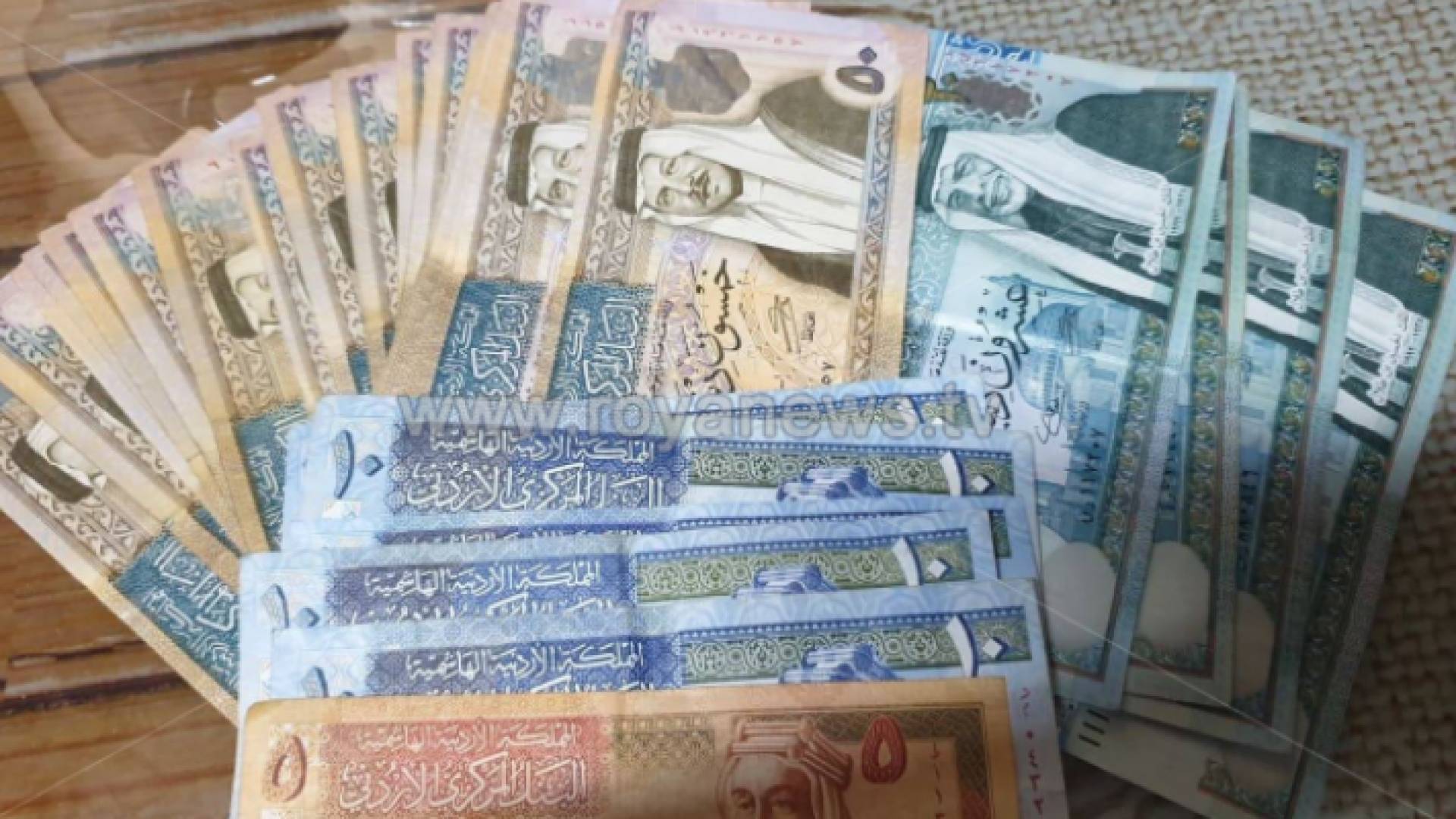 عملة نقدية أردنية