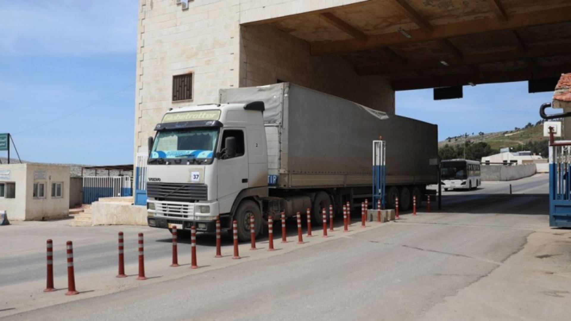 معبر باب الهوى الحدودي بين سورية وتركيا